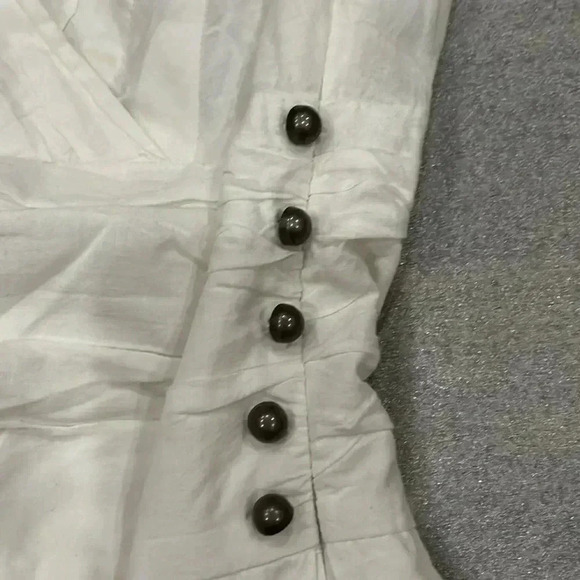 [42]Zarina White Embroidered Sleeveless Pull  Over Mid Dress with Side zipper - Picture 13 of 14